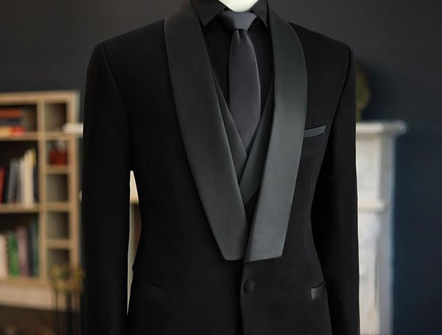 قیمت کت و شلوار با یقه ساتن + خرید باور نکردنی